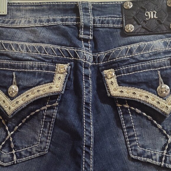 Miss Me Size 28 Mid-Rise Style:MY6185B2 Paisley Design - Picture 10 of 11